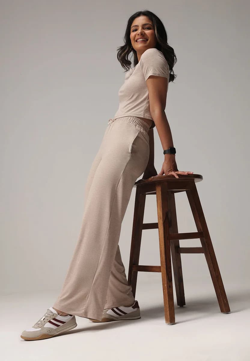 AirMelt™ Wide Leg Pants