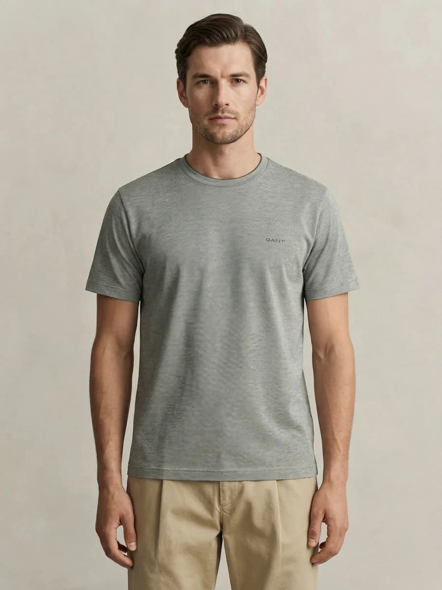Gant Men Green Solid Regular Fit Pique T-Shirt
