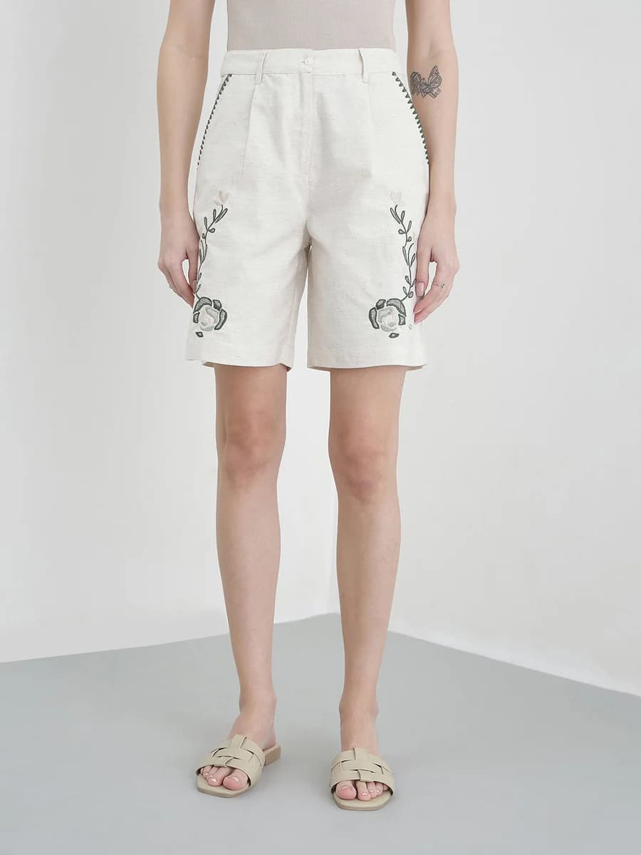 Elle Women Cream Embroidered Relaxed Fit Shorts