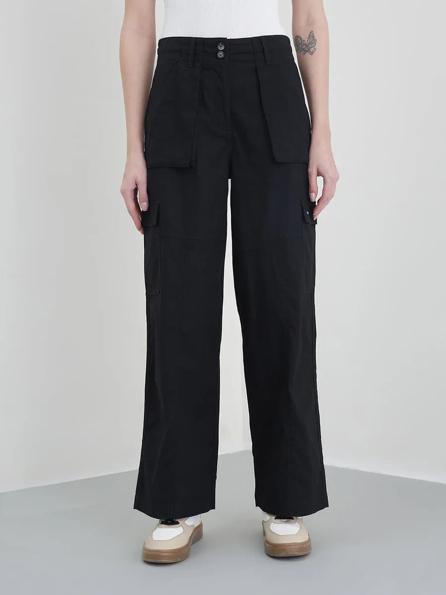 Elle Women Black Solid Relaxed Fit Cargo Pant
