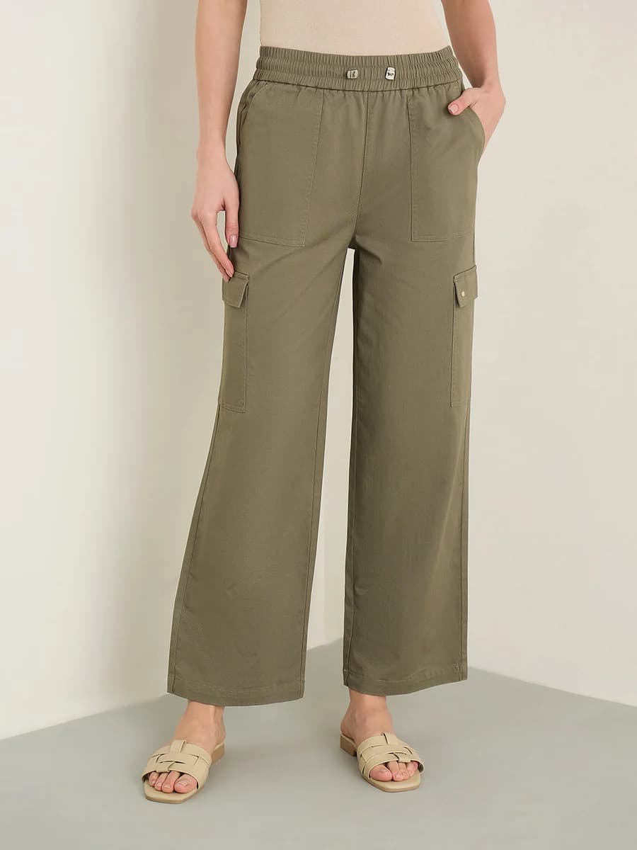 Elle Women Olive Green Solid Relaxed Fit Pure Cotton Cargo Pant